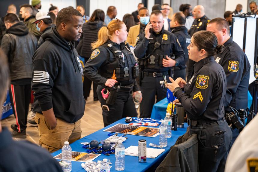 Hundreds Of Job Seekers Attend Joint Law Enforcement Recruitment Event ...